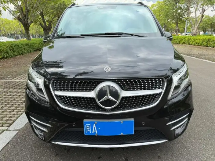 Mercedes-Benz V-Class 2022 Model V 260 L Long wheelbase Deluxe Edition – фото 2