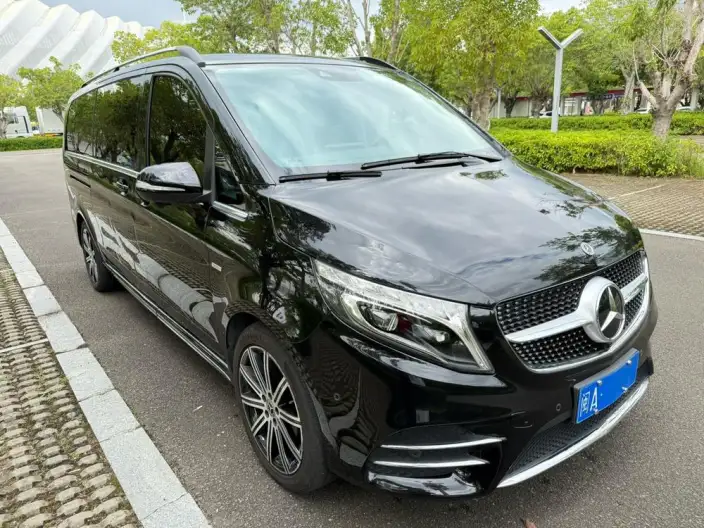 Mercedes-Benz V-Class 2022 Model V 260 L Long wheelbase Deluxe Edition – фото 3