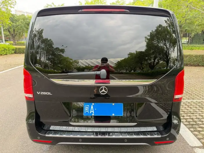 Mercedes-Benz V-Class 2022 Model V 260 L Long wheelbase Deluxe Edition – фото 6