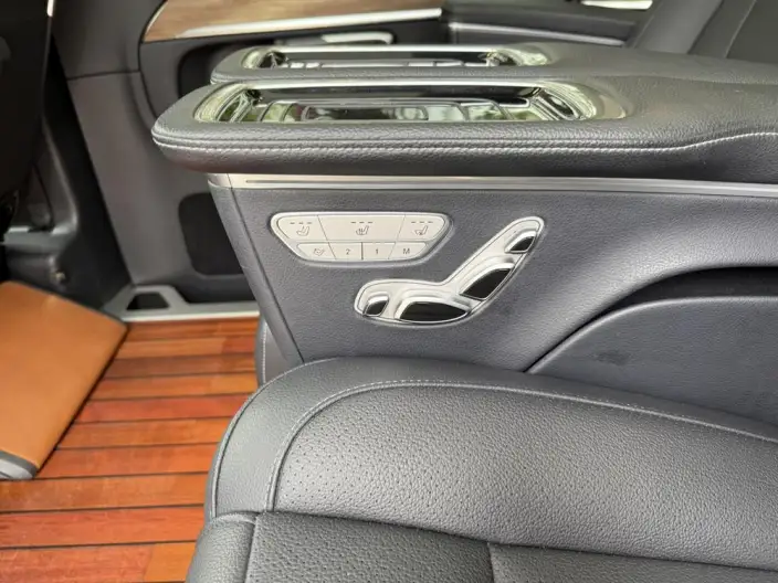 Mercedes-Benz V-Class 2022 Model V 260 L Long wheelbase Deluxe Edition – фото 11