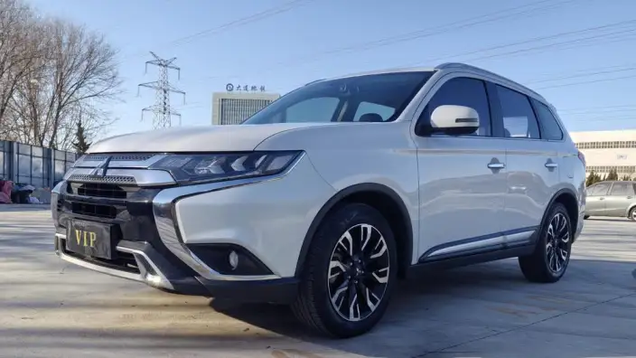 Mitsubishi Outlander 2020 Model 2.4L 4WD Enjoy Edition 5 seat – фото 7