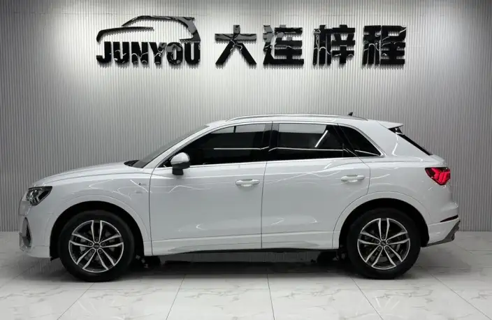 AUDI Q3 2022 Model 35 TFSI Enterprising Dynamic Model – фото 4