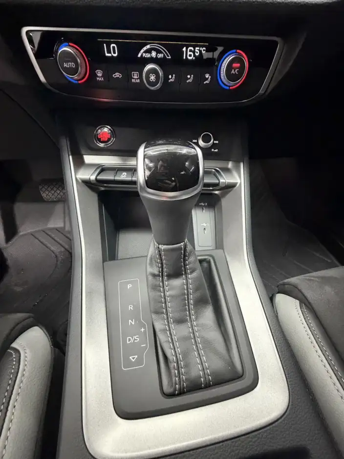AUDI Q3 2022 Model 35 TFSI Enterprising Dynamic Model – фото 17