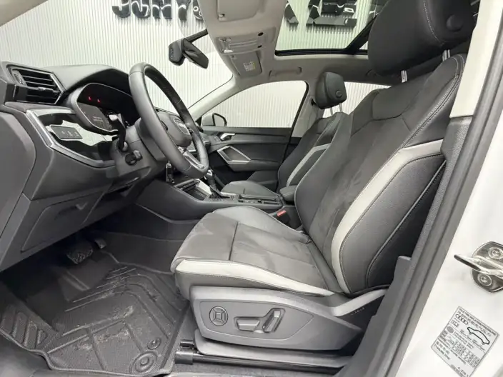 AUDI Q3 2022 Model 35 TFSI Enterprising Dynamic Model – фото 18