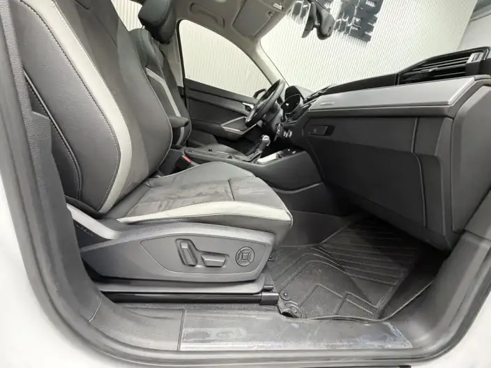 AUDI Q3 2022 Model 35 TFSI Enterprising Dynamic Model – фото 22