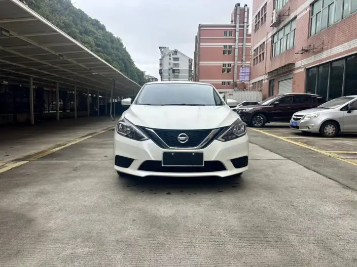 Nissan Sylphy 2022 Model Classic 1.6 XE CVT Comfort Edition – фото 2