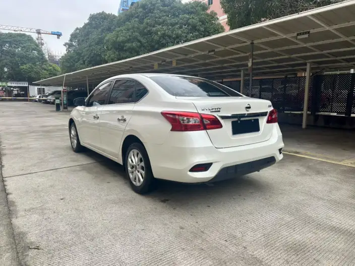 Nissan Sylphy 2022 Model Classic 1.6 XE CVT Comfort Edition – фото 4