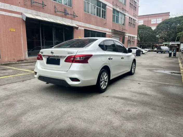 Nissan Sylphy 2022 Model Classic 1.6 XE CVT Comfort Edition – фото 6