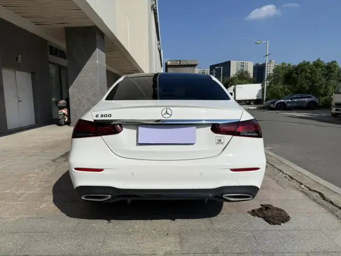 Mercedes-Benz E-Class Imported 2023 Model E 300 Fashion Model Sports Edition – фото 6