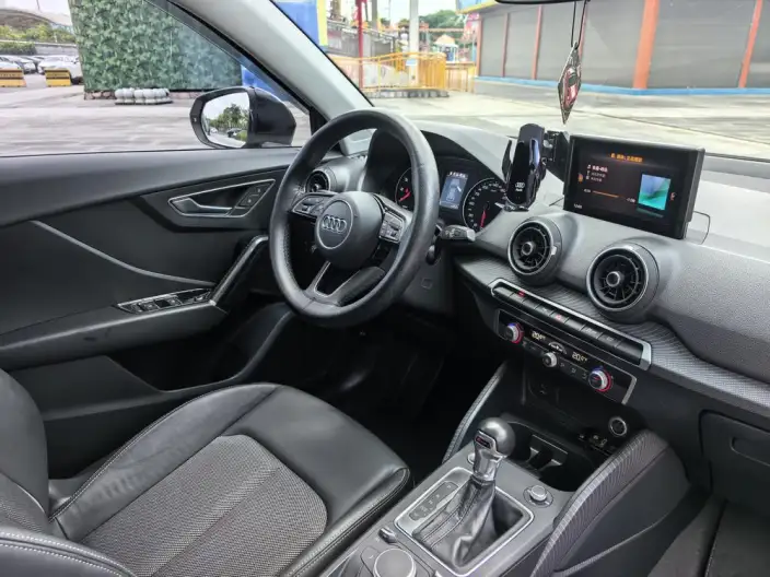 AUDI Q2L 2020 Model 35TFSI Fashion Dynamic Model – фото 13