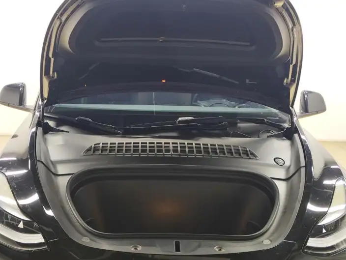 Model Y 2022 Model Rear-wheel drive version – фото 10