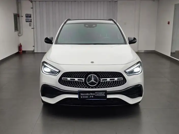 Mercedes-Benz GLA 2023 Model GLA 220 – фото 2