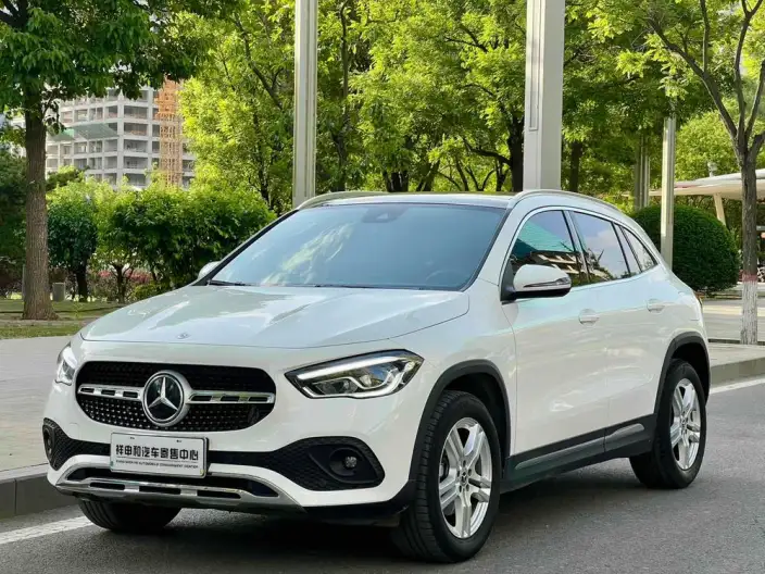 Mercedes-Benz GLA 2022 Model GLA 200 – фото 1
