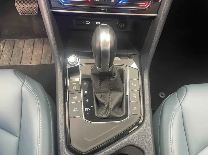 Volkswagen Tharu 2024 Model 300TSI 2WD Crescent Moon Edition – фото 9