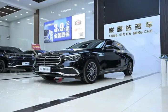 Mercedes-Benz E-Class 2023 Model E 260 L sedan – фото 1