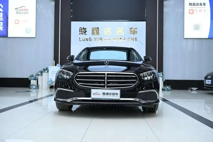 Mercedes-Benz E-Class 2023 Model E 260 L sedan – фото 2