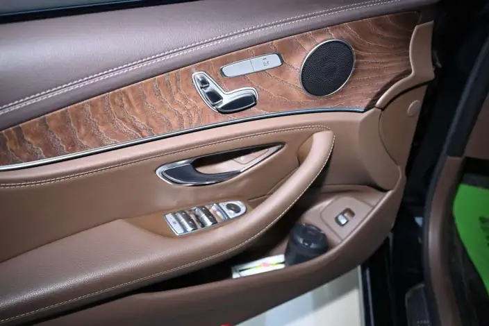 Mercedes-Benz E-Class 2023 Model E 260 L sedan – фото 22