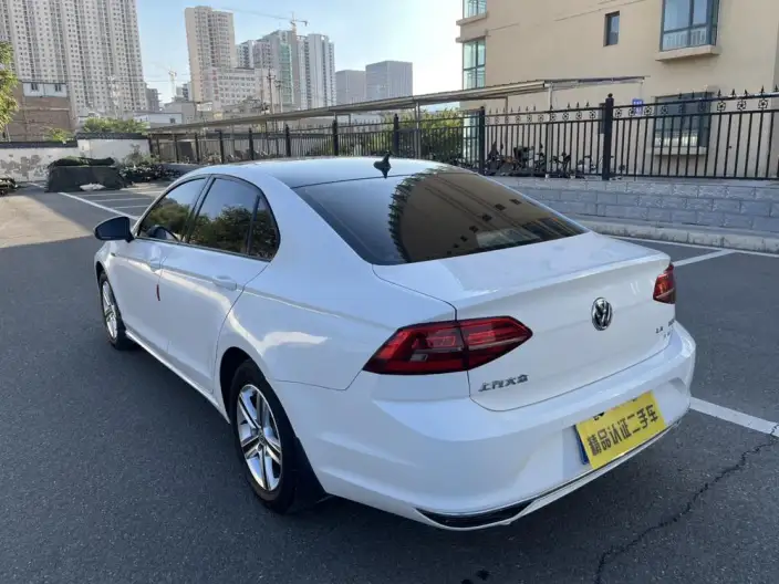 Volkswagen Lamando 2021 Model 230TSI DSG Fashion edition – фото 5