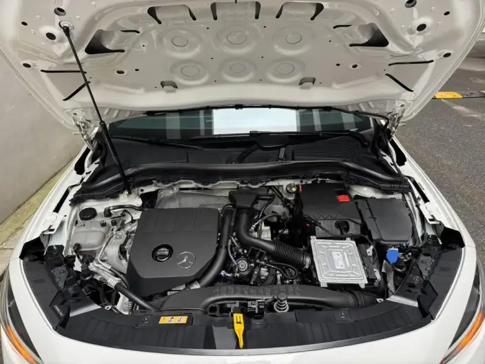 Mercedes-Benz GLA 2022 Model GLA 180 – фото 7