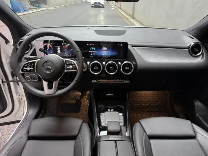 Mercedes-Benz GLA 2022 Model GLA 180 – фото 19
