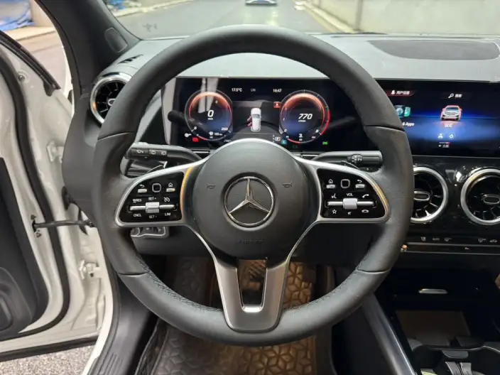 Mercedes-Benz GLA 2022 Model GLA 180 – фото 21