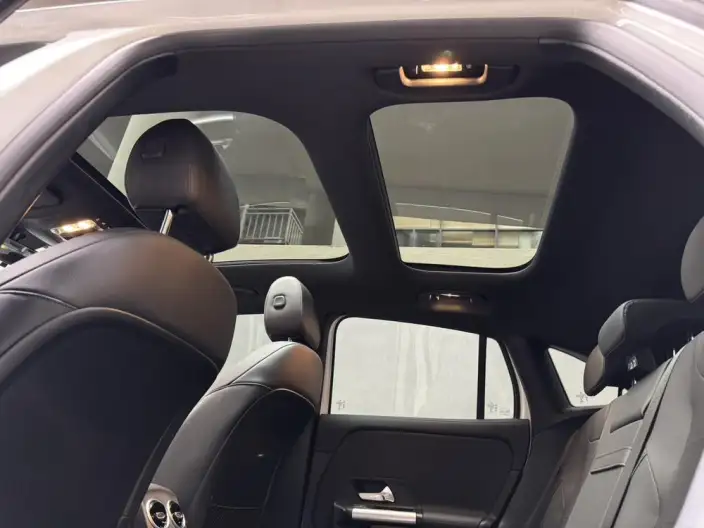 Mercedes-Benz GLA 2022 Model GLA 180 – фото 27