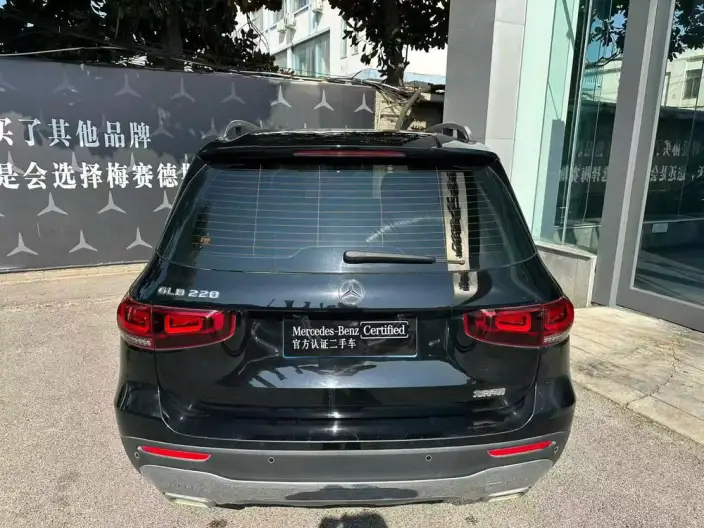 Mercedes-Benz GLB 2023 Model GLB 220 Dynamic Model – фото 3