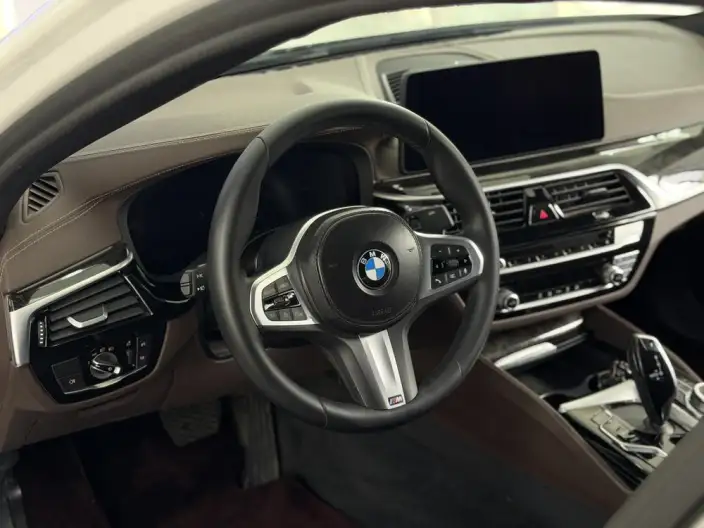 BMW 5 Series 2022 Model Facelift 525Li M Sports Set – фото 13