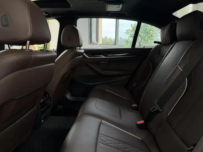 BMW 5 Series 2022 Model Facelift 525Li M Sports Set – фото 18