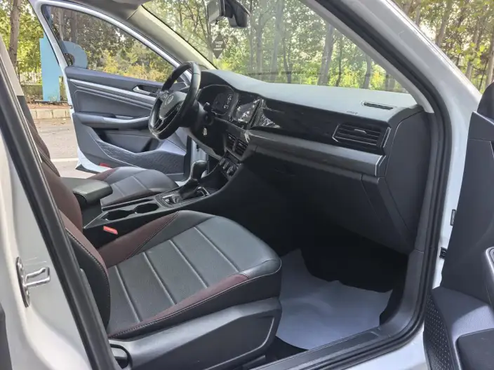 Volkswagen Bora 2021 Model 1.5L Automatic Comfort Zhilian Edition – фото 7