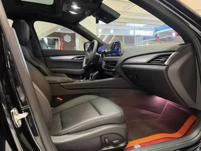Cadillac CT5 2024 Model 28T Luxury Model Pro – фото 13
