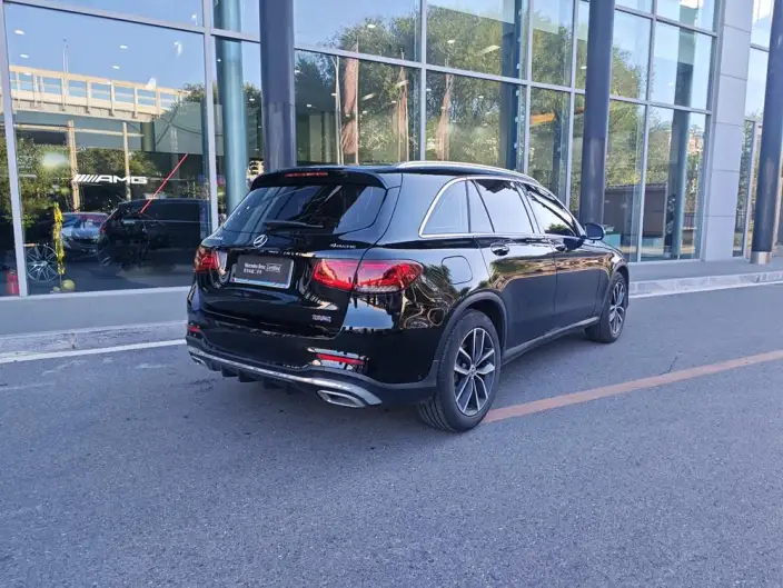 Mercedes-Benz GLC 2022 Model GLC 260 L 4MATIC Luxury Model – фото 5