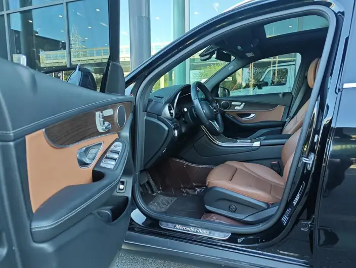 Mercedes-Benz GLC 2022 Model GLC 260 L 4MATIC Luxury Model – фото 8