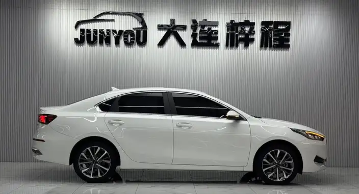 Kia K3 2021 Model 1.5L IVT Fashion Edition – фото 8