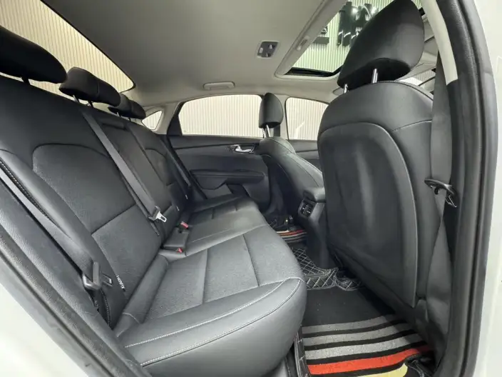 Kia K3 2021 Model 1.5L IVT Fashion Edition – фото 20