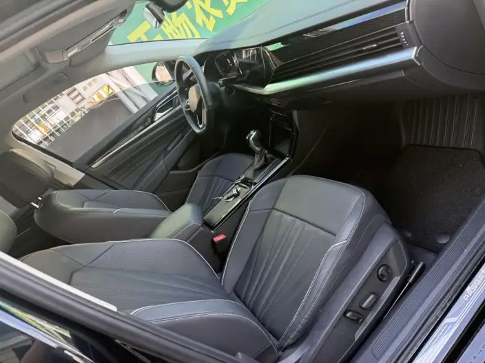 Volkswagen Passat 2024 Model 380TSI Elite Edition – фото 9
