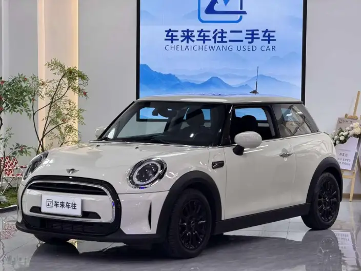 MINI 2023 Model 1.5T ONE – фото 1