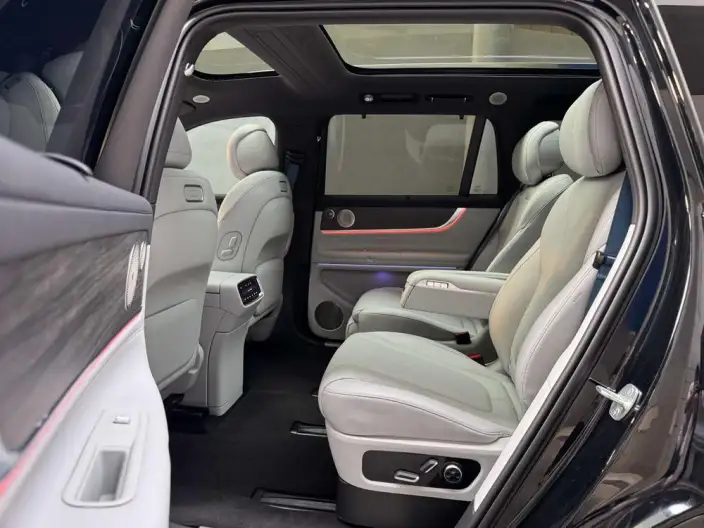 Aito M9 2024 Model Extended Range Ultra VI seat Edition – фото 19
