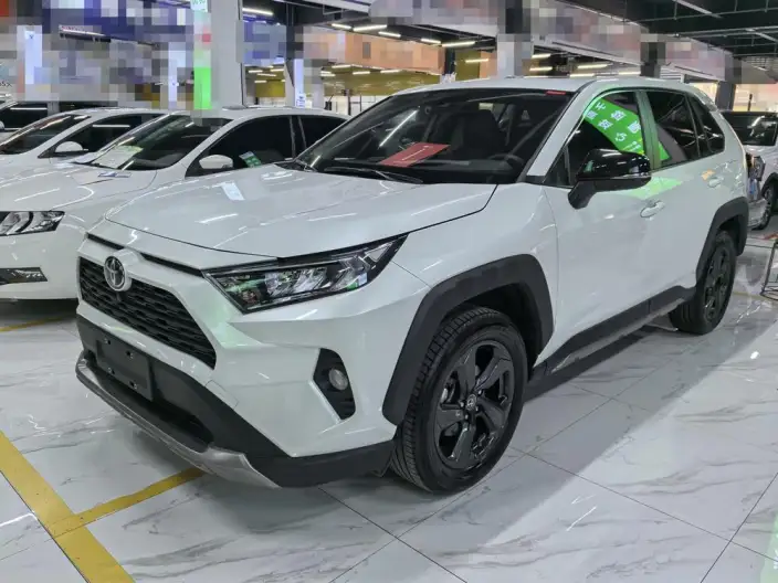 Toyota RAV4 2022 Model 2.0L CVT 4WD Fashion edition – фото 1