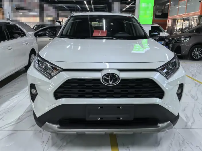 Toyota RAV4 2022 Model 2.0L CVT 4WD Fashion edition – фото 2