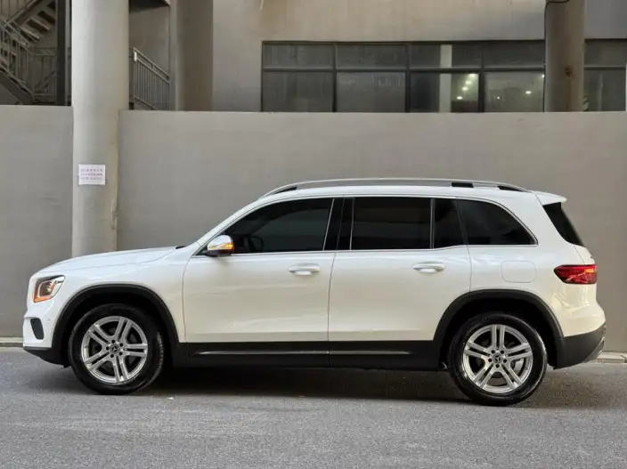 Mercedes-Benz GLB 2021 Model GLB 180 Dynamic Model – фото 3
