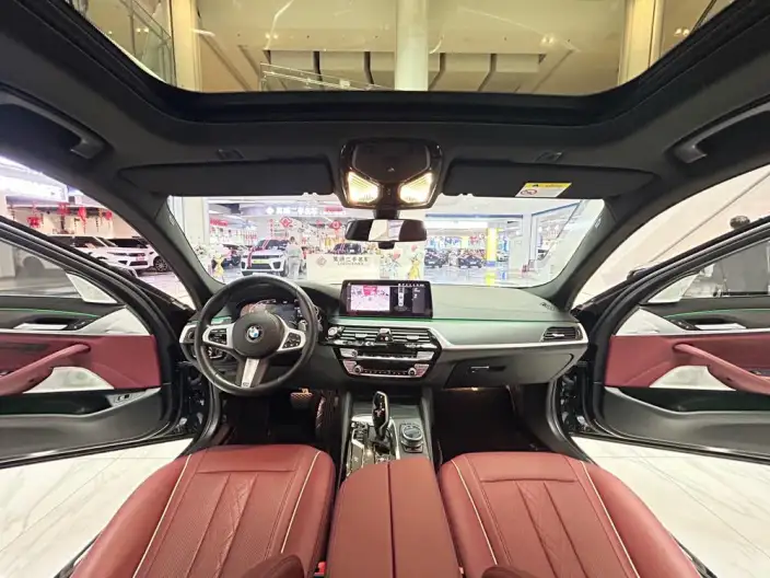 BMW 5 Series 2021 Model Facelift 530Li Leading Model M Sports Set – фото 15