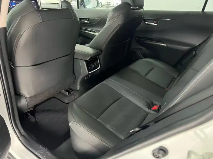 Venza 2023 Model Hybrid 2.5L CVT 2WD Premium Edition – фото 22