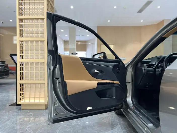 Lexus ES 2022 Model 200 Superior Edition – фото 15