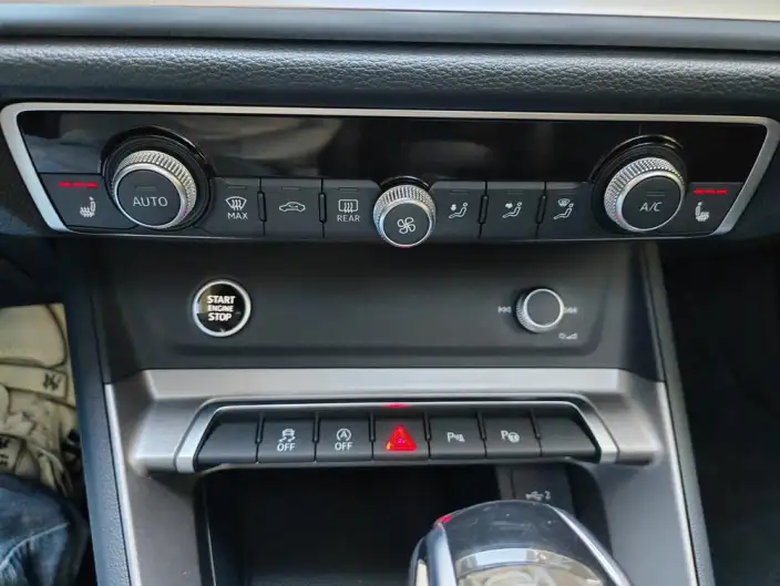 AUDI Q3 2022 Model 35 TFSI Fashion Dynamic Model – фото 10