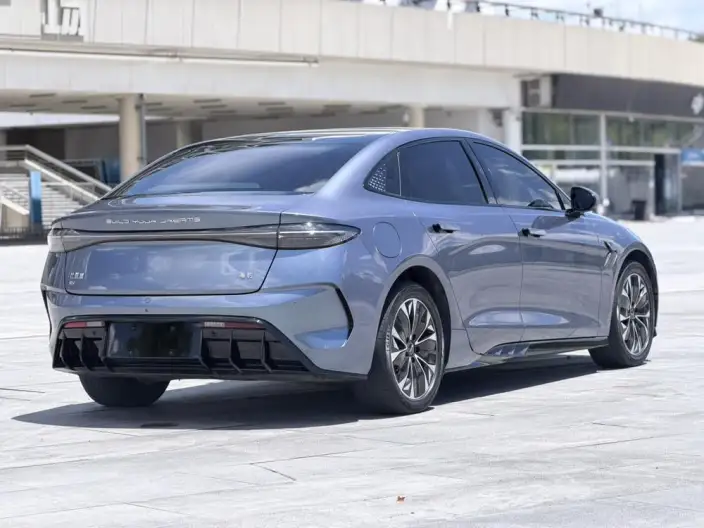 BYD Seal 2022 Model 550KM Standard Battery Life Rear Drive Edition Noble Model – фото 6