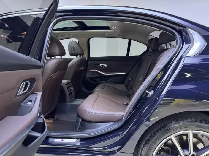BMW 3 Series 2023 Model 325Li M Sports Set – фото 18