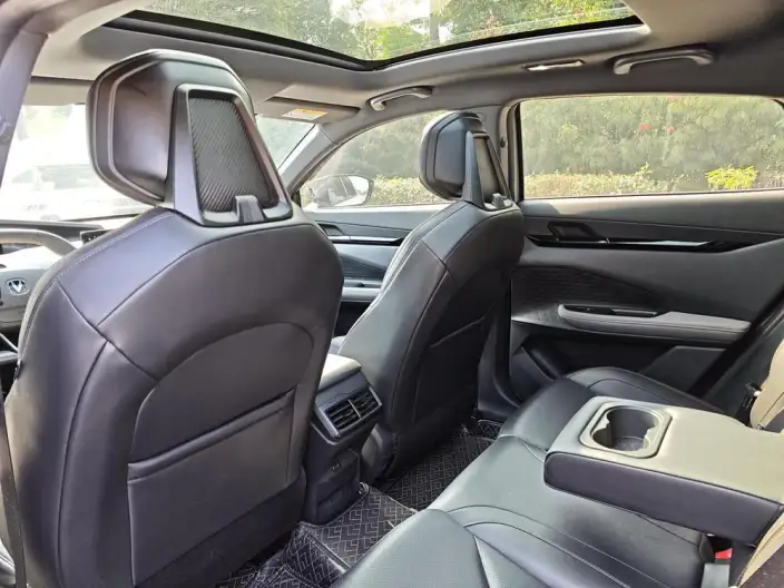 Changan UNI-V 2022 Model 1.5T Noble Model – фото 16