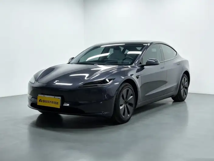 Model 3 2023 Model Rear-wheel drive version – фото 1
