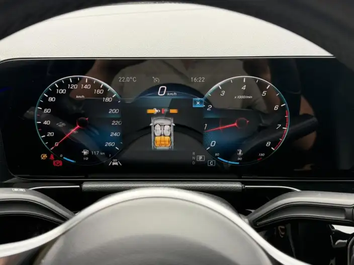 Mercedes-Benz GLA 2022 Model GLA 200 – фото 16